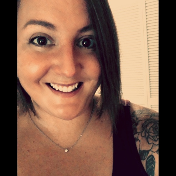 Meet your Posher, Sarah - Picture 6 of 7